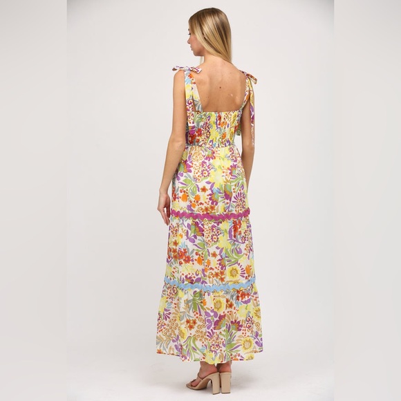 FATE Twill Tie Shoulder Floral Maxi Dress Womens Size Small - Picture 2 of 6